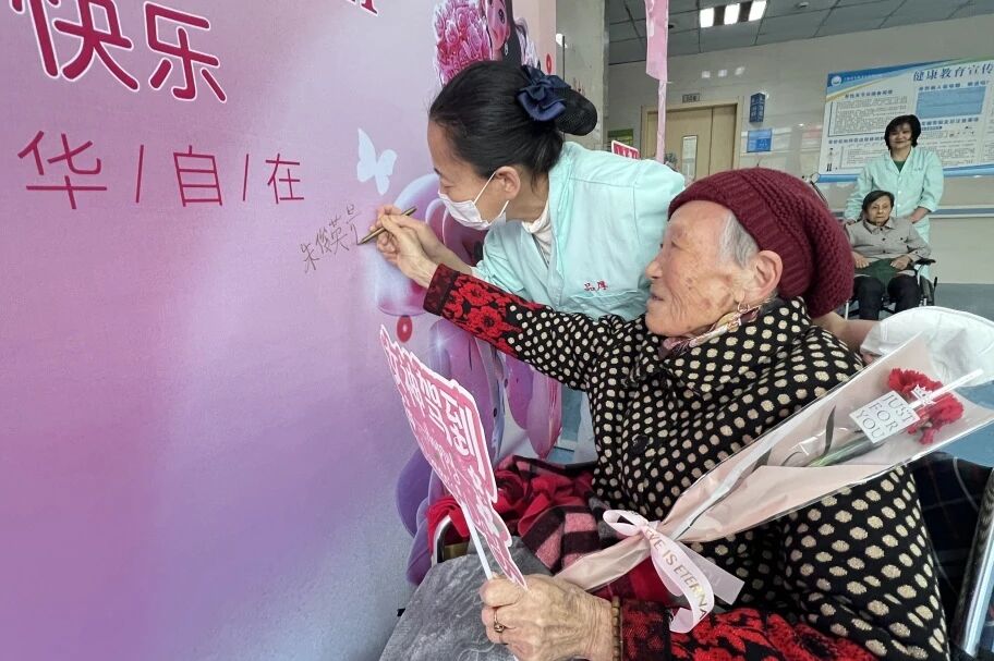 1762134518480785.jpg c7ba93f2e8910ba18f424406a4eb301f.jpg