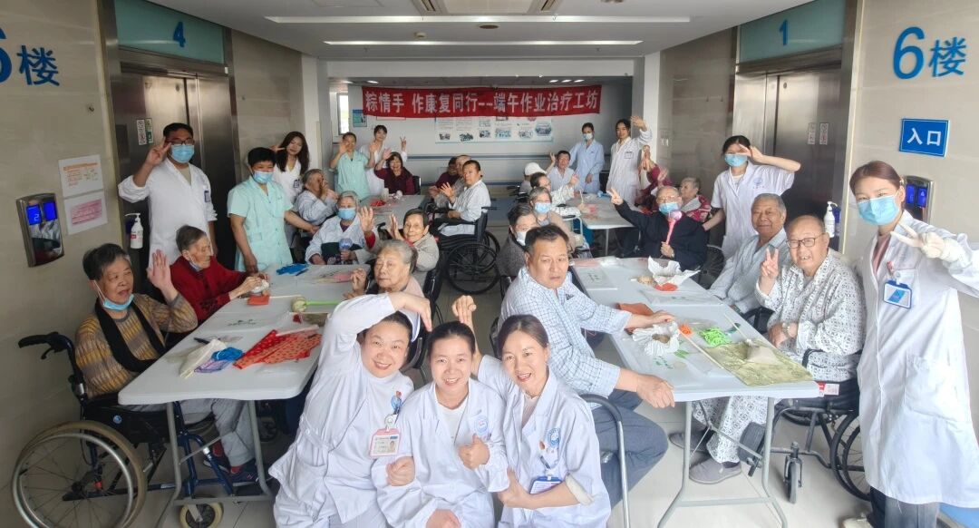 1763082011591119.jpg 14b299f44a82190e3daf7fff4466cae7.jpg