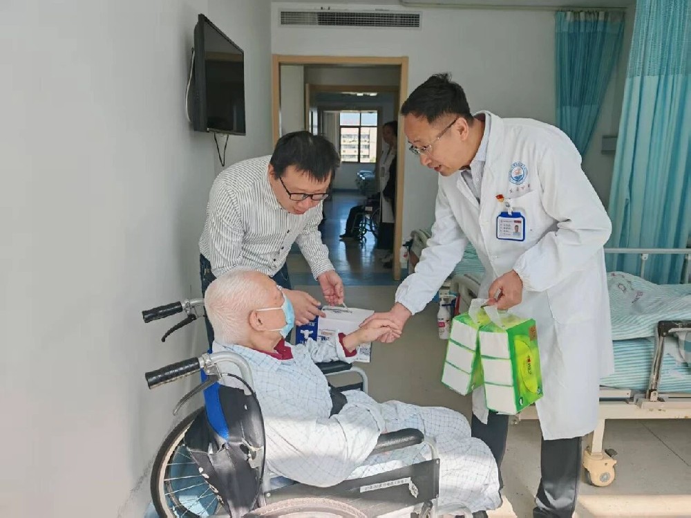 1764291449756338.jpg 1764291449756338.jpg