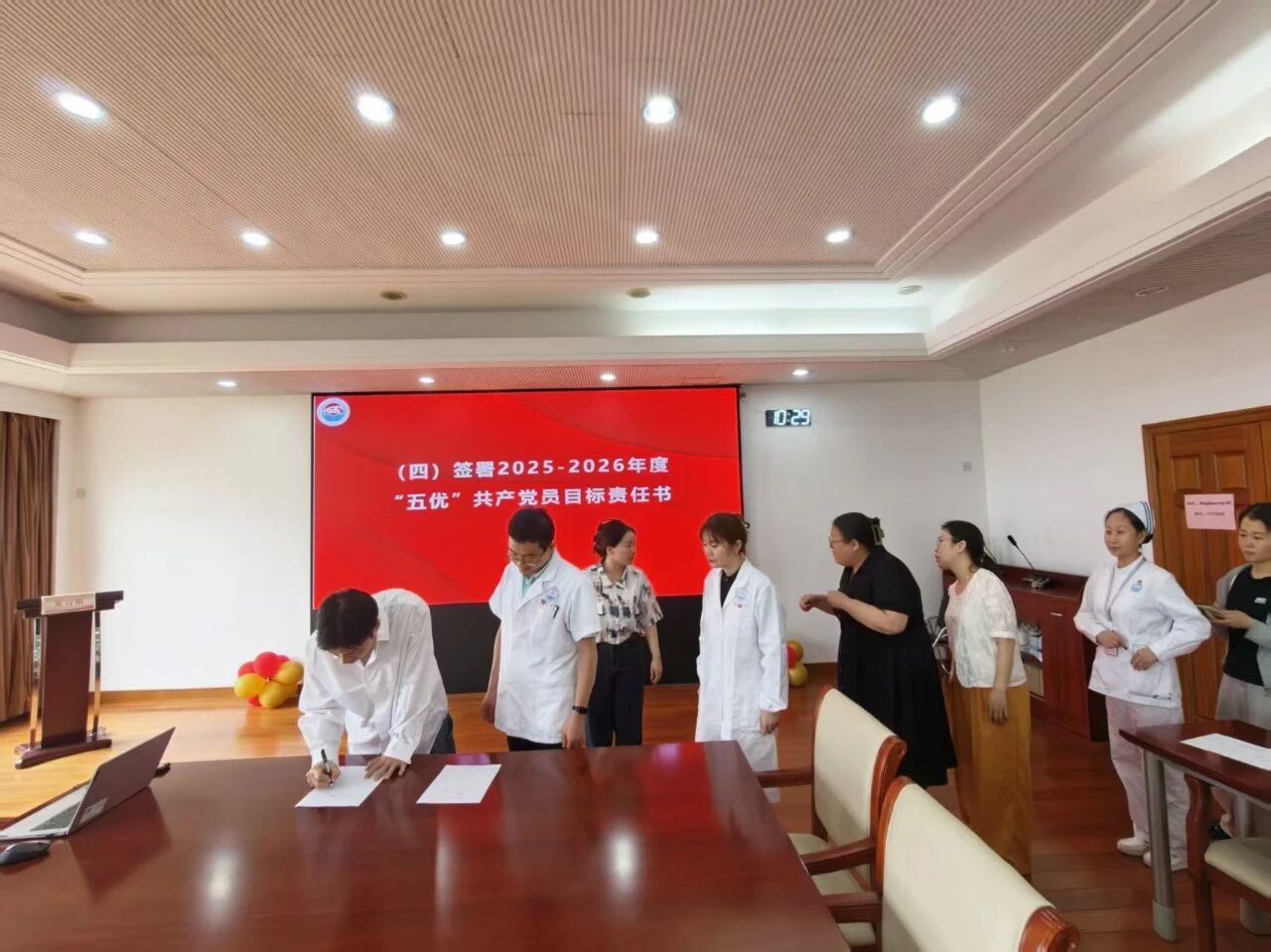 1764550512150792.jpg 1794d6b8fb21724d1c31b0c2bca58612.jpg